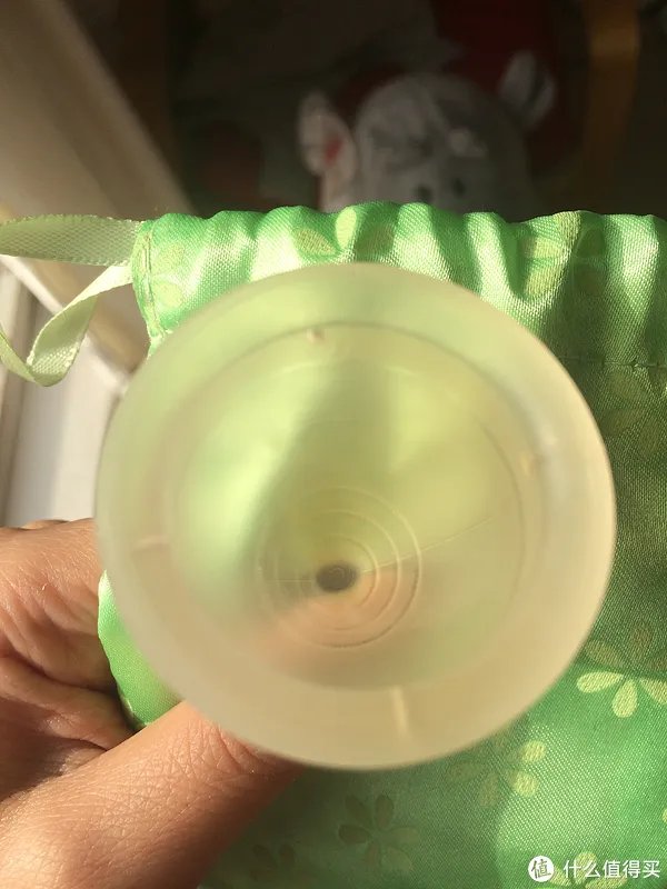 说说两款月事杯，Diva cup & Lunette Menstrual Cup