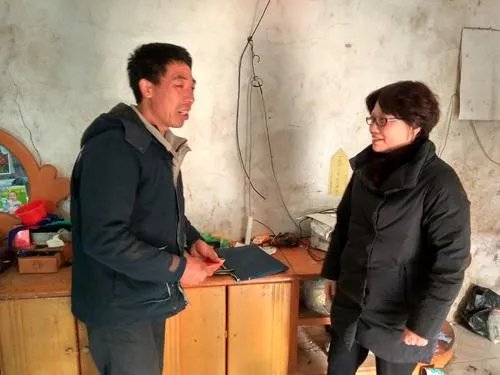 扶贫干部驻村11年从小伙成了大叔,是什么让他变化这么大?