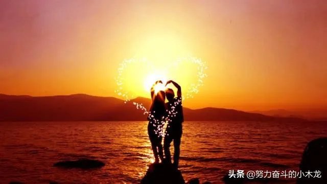一个普通的女生如何才能谈一场恋爱?