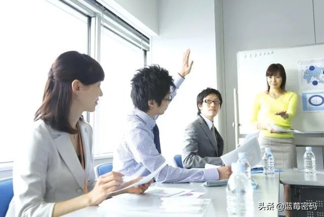 如果有你最不想见的人,可又必须得见,您怎么办?