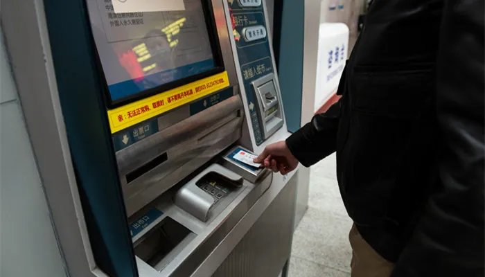 补办身份证需要什么材料 补办身份证需要多久