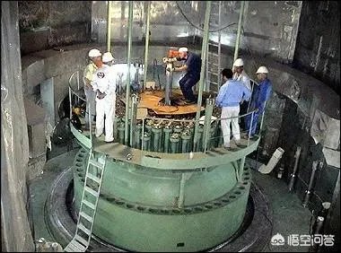 美国或以色列有权力用核钻地导弹去摧毁伊朗的核导基地吗？伊朗可以采取什么报复措施？