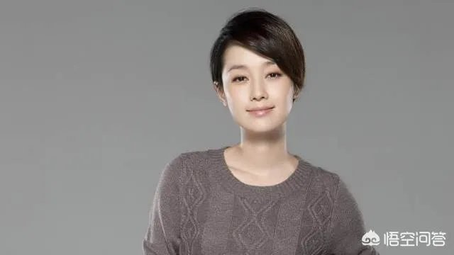 李小璐微博背景墙换成与贾乃亮的婚纱照,两人真的要复合吗?