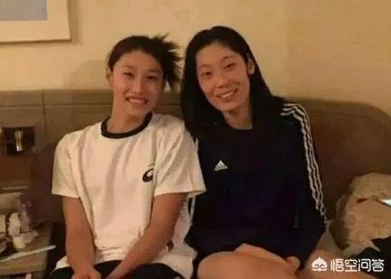 央视评论员、前国手李颖称“金软景跟朱婷已不是一个档次”，对此你如何评价？