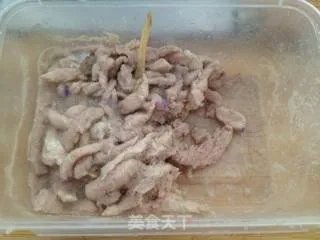 药芹炒肉丝