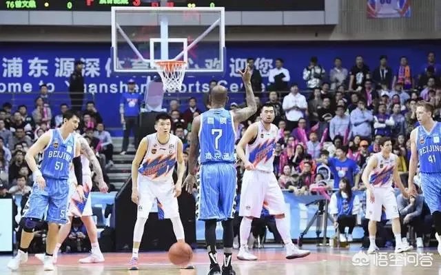 北京首钢男篮击败上海男篮,为什么是换出来的胜利?