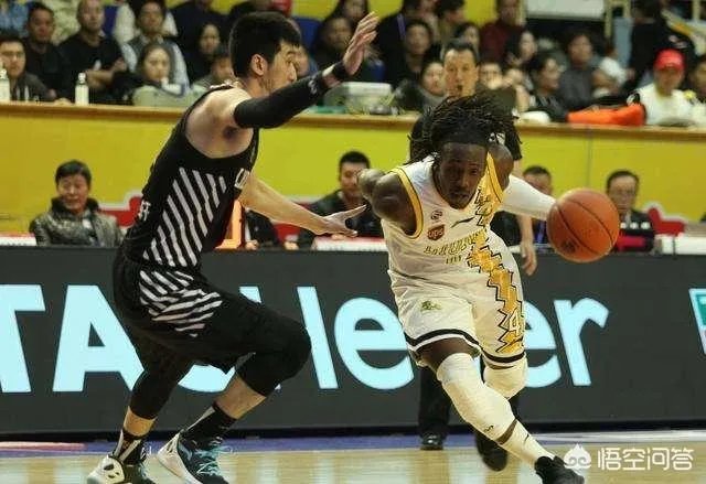 辽宁男篮实力真的不如广厦吗,位置对比我怎么感觉辽宁更好呢?