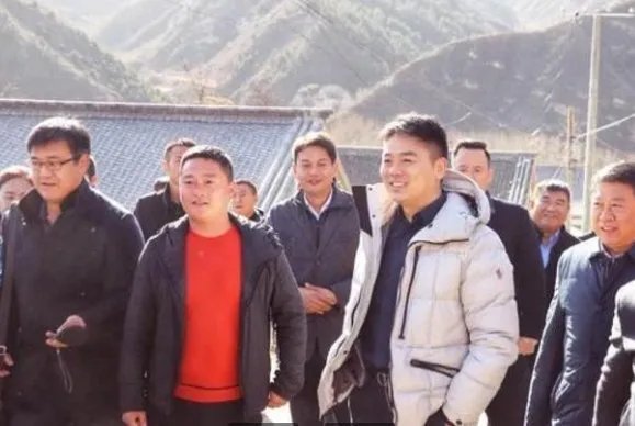 当年坚信刘强东当村长会带领大伙发家致富的村子,现状如何?
