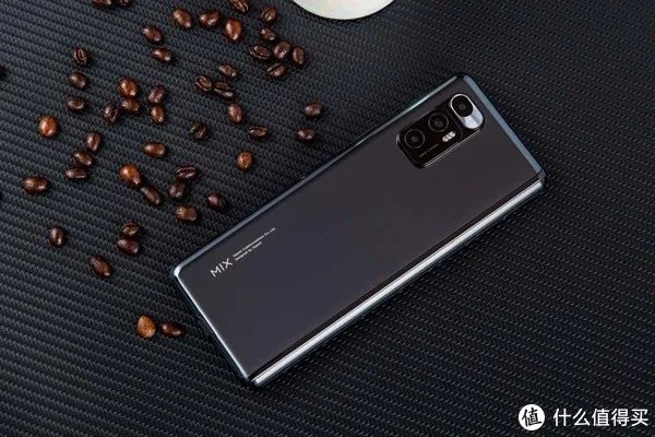 为什么说小米首款折叠屏只是个半成品?小米MIX FOLD优点缺点一文全解析