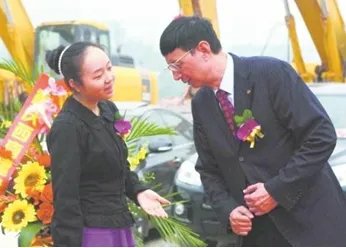 尹索微的家庭成员
