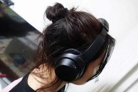 索尼WH-1000XM3值得入手嘛(索尼WH-1000XM3评测)