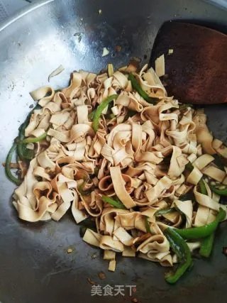 尖椒干豆腐