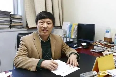 《环球时报》总编辑胡锡进称“不觉得杜嘉班纳这家公司有辱华的动机”,你如何评价?