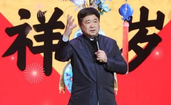 故宫神武门现巨型御猫！近几年故宫都还有哪些神操作？