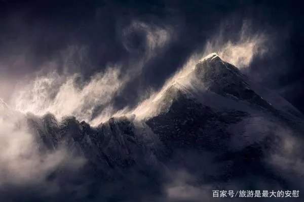 能乘直升机直接登顶珠峰吗?