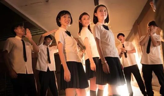 怎么评价电视《以你为名的青春》?