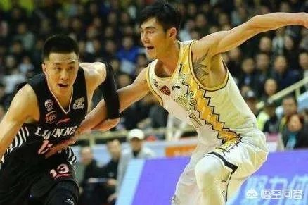 辽宁男篮实力真的不如广厦吗,位置对比我怎么感觉辽宁更好呢?