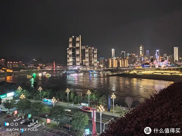为什么说小米首款折叠屏只是个半成品?小米MIX FOLD优点缺点一文全解析