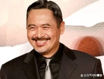 周润发三十年多年无子,妻子:不怪发哥,那是什么原因?