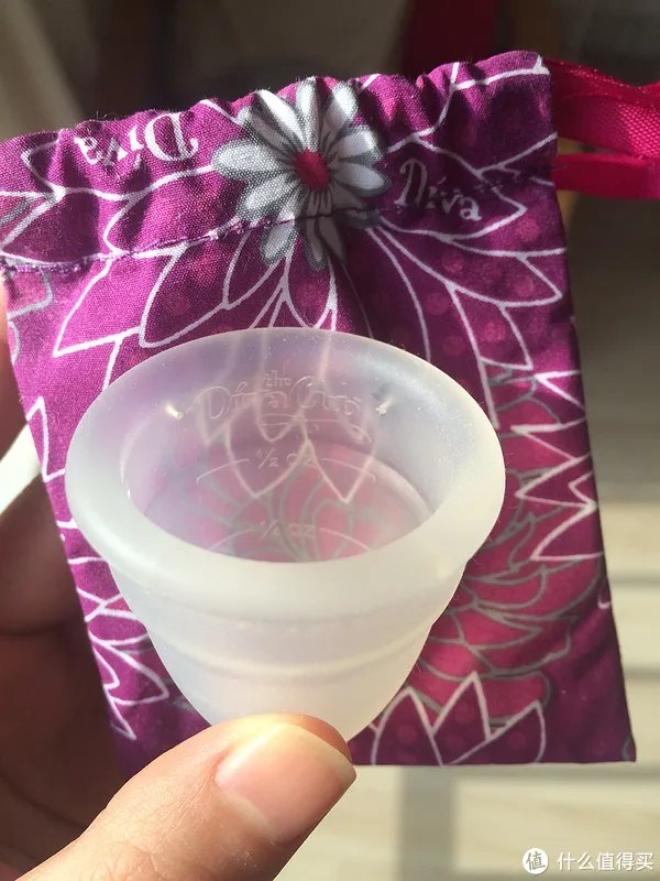 说说两款月事杯，Diva cup & Lunette Menstrual Cup