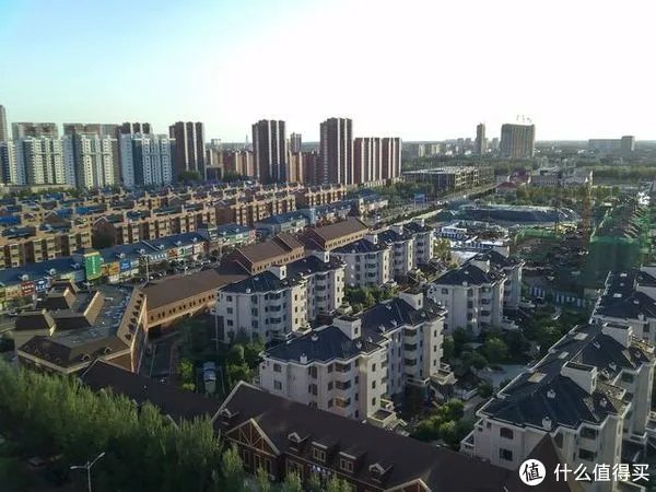 靠意念飞行到底有多玄乎?亲身体验UDrone意念无人机