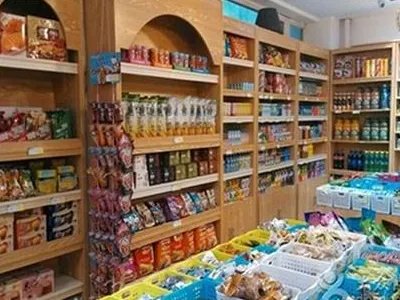 开个零食店赚钱么?