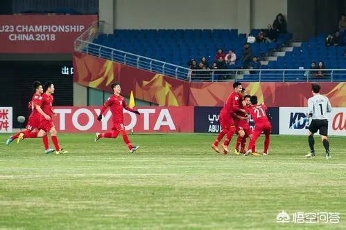 U23亚洲杯越南队为什么能够淘汰卡塔尔进入决赛,裁判不帮忙了吗?
