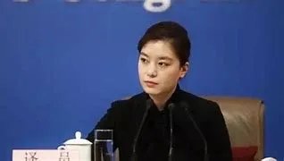 张京16年前用英文说梦想是当外交官,实现梦想的人到底有多可敬?