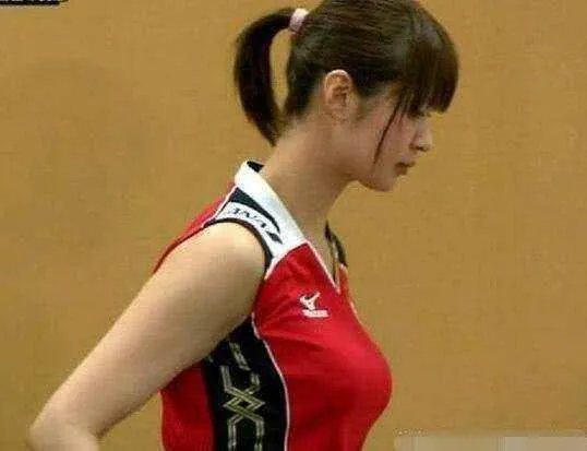 木村纱织被称之为身材最好的女排球员，这是为什么？你怎么看？