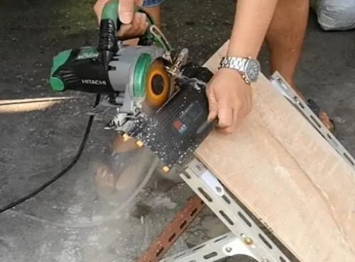 如何切割瓷砖