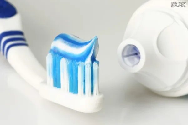 云南白药回应配方 牙膏并无违法添加成分