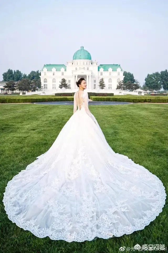 惠若琪微博晒法国旅游照,你觉得怎么样?