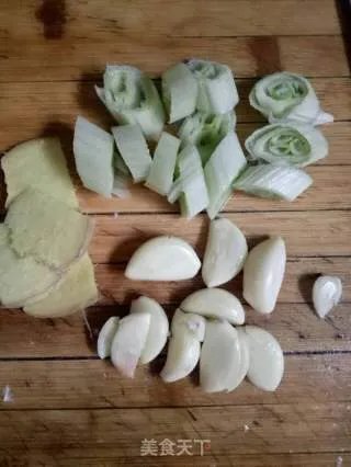 家常炖鸡腿