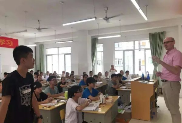 甚至造句，甚至怎么造句大全