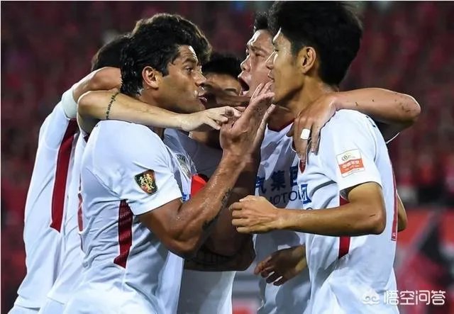 上港客场5比4恒大,赢下天王山之战,拿下这场比赛后,上港是不是可以说拿下冠军了?