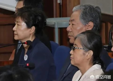 不是为了权势