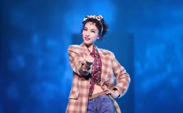 谢娜曾多次被爆欺压吴昕，吴昕的回应又透露了什么？