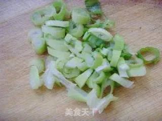 炒银针鱼