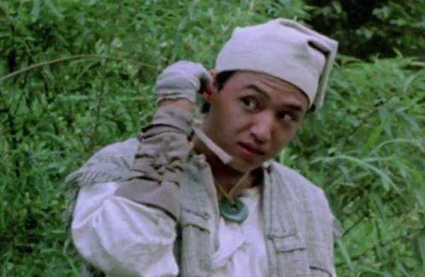 季天笙本该成为李连杰之后的武打明星，为何命运会被李若彤改变？