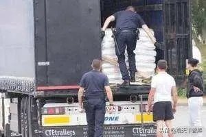 100万枚中国产N95口罩又被截了,刚到美国机场就消失,你怎么看?