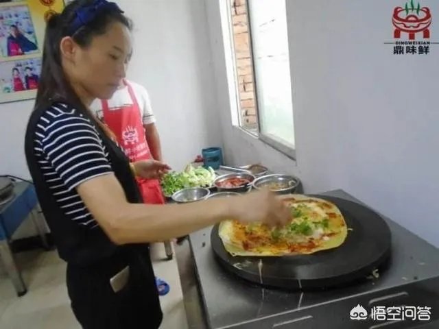 哪里能学到正宗的煎饼果子制作方法?