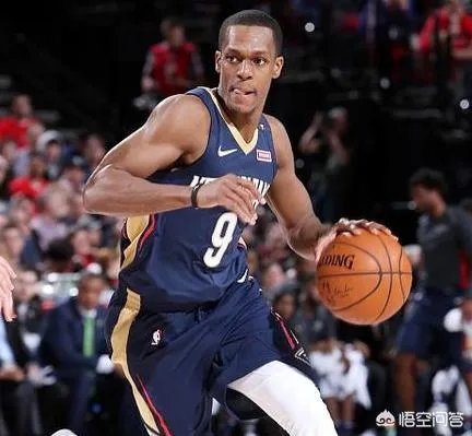 鹈鹕客场再胜开拓者总分2-0,霍勒迪33分投中关键三分,你怎么看?