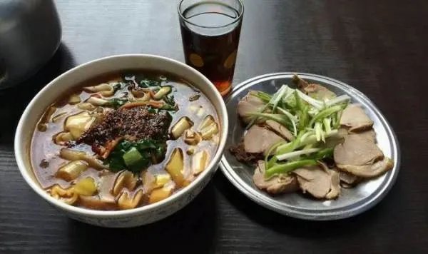 从兰州到敦煌自驾,沿途有哪些必去的景点