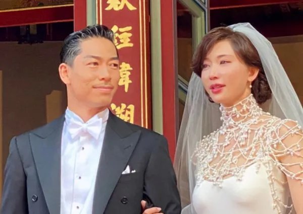 粉丝收到林志玲最新慈善年历,家暴离婚传闻破了吗?