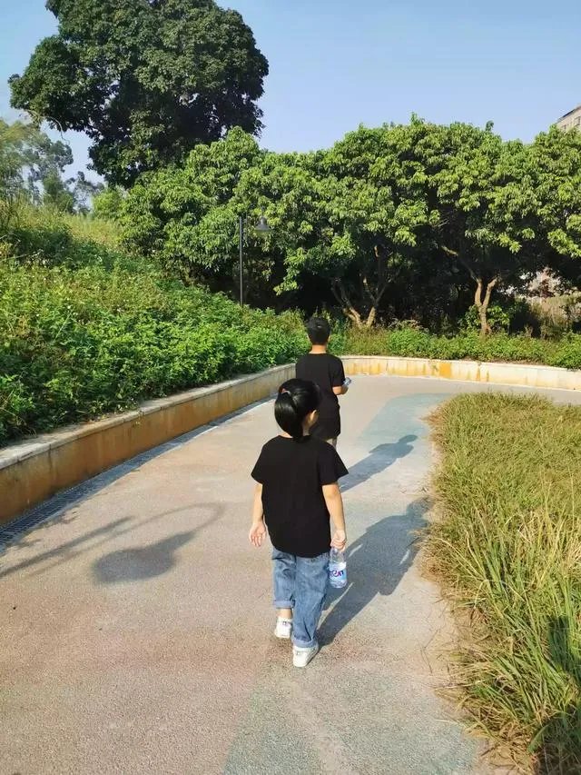 第一批90后奔三倒计时,哪个瞬间,觉得自己已不再年轻?