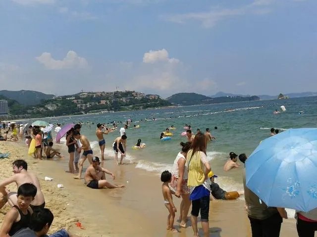 李嘉诚从亚洲首富到现在的亚洲第四, 这表明了什么?