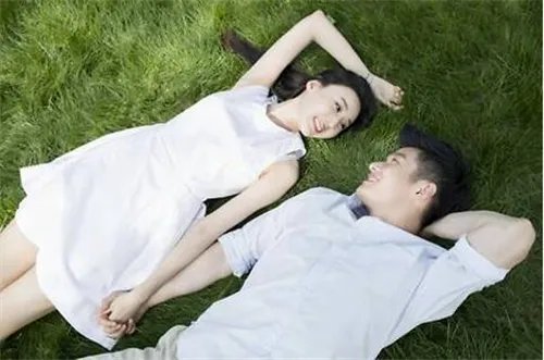 女朋友说冷静几天怎么办 女人真心想分手的表现