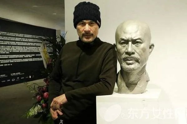 《一路成年》中徐锦江骑单车逃跑,他在节目中还有哪些神操作?