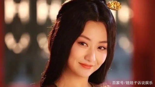 她是“京城四美”最美的一个，连王思聪都惹不起，你知道她是谁吗？