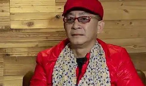 六小龄童取消采访具体详情:取消采访始末难以接受
